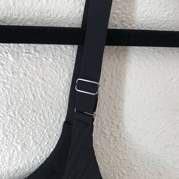 Victoria’s Secret sport black ribbed bodysuit size Small - Picture 6 of 7